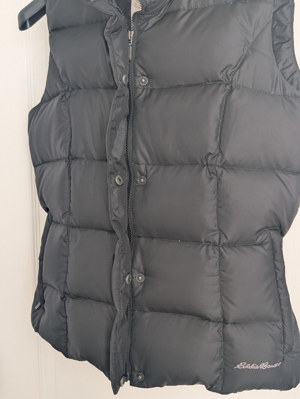 New Eddie Bauer Down Vest - Black -- Size M - Picture 7 of 12